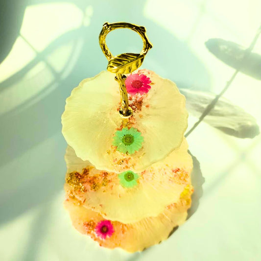 Blossom Luxe 3-Tier Resin Stand – Real Flower Elegance
