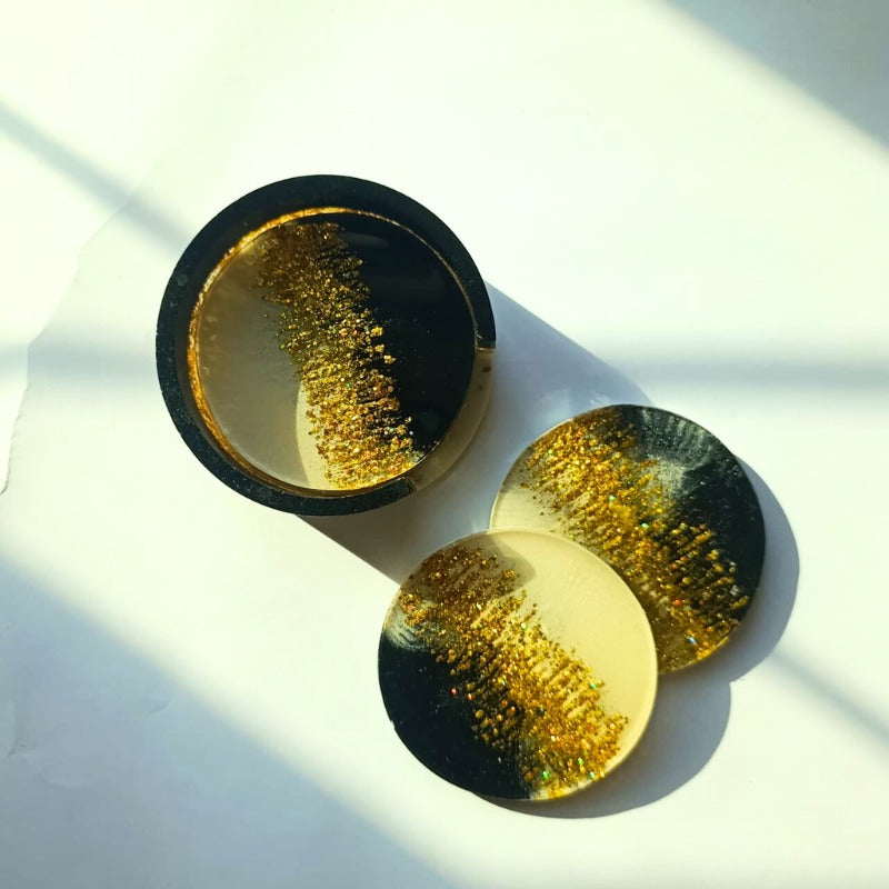 Noir Luxe Coaster Set with Holder – Black & Gold Radiance